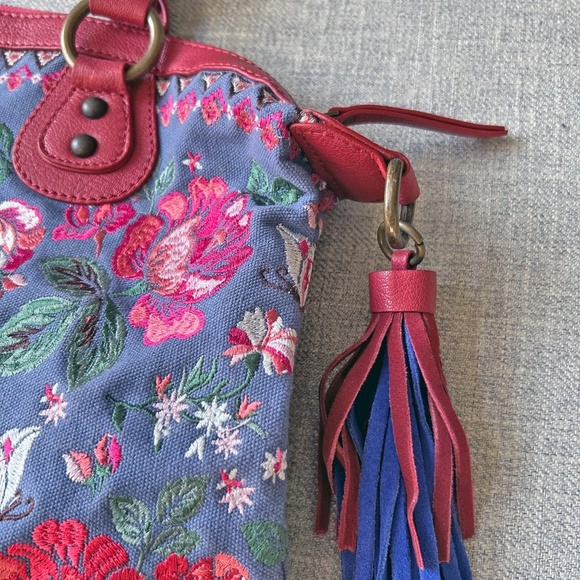 Sharif New with tags designer embroidered bag, with leather trim, Blue Floral - Picture 3 of 9